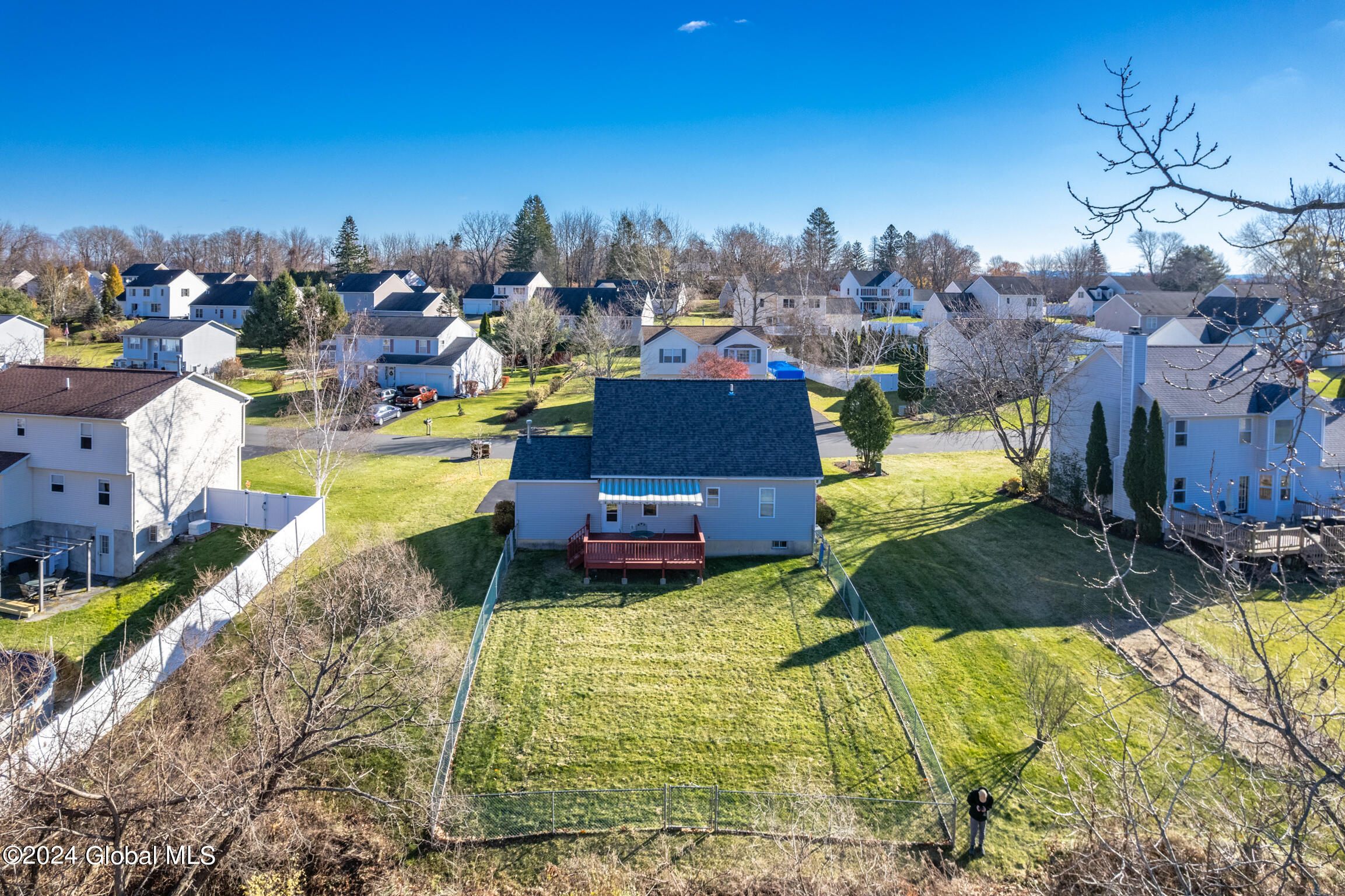 23 Trinity Place Bethlehem, NY 12158 - Photo 40 of 47 23 Trinity Pl-26
