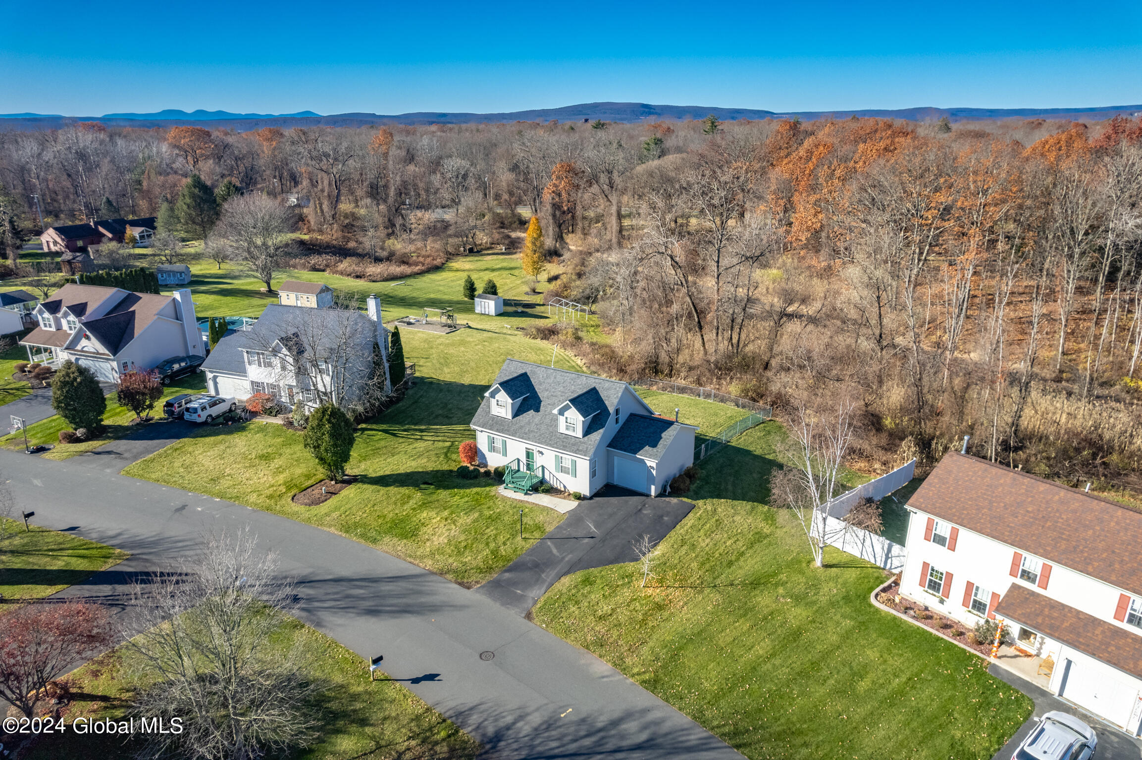 23 Trinity Place Bethlehem, NY 12158 - Photo 42 of 47 23 Trinity Pl-28