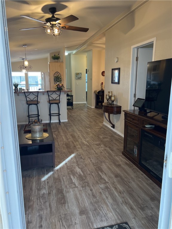 2350 Adobe Road Road, Unit 60 Bullhead City, AZ 86442 - Photo 12 of 28 Living Room