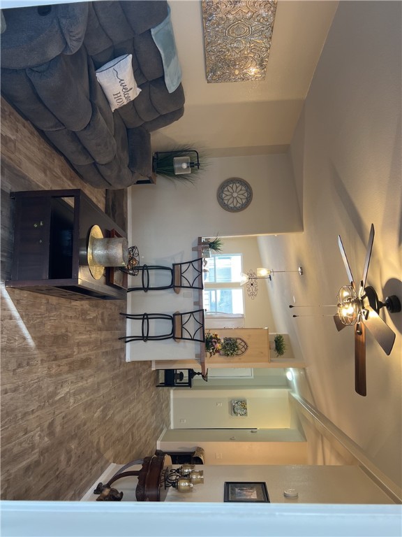 2350 Adobe Road Road, Unit 60 Bullhead City, AZ 86442 - Photo 13 of 28 Living Room