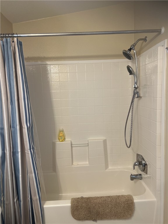 2350 Adobe Road Road, Unit 60 Bullhead City, AZ 86442 - Photo 22 of 28 Bathroom