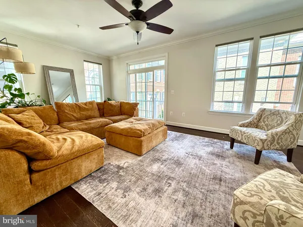 $870,000 | 4090 Glendale Way, Fairfax, VA 22030