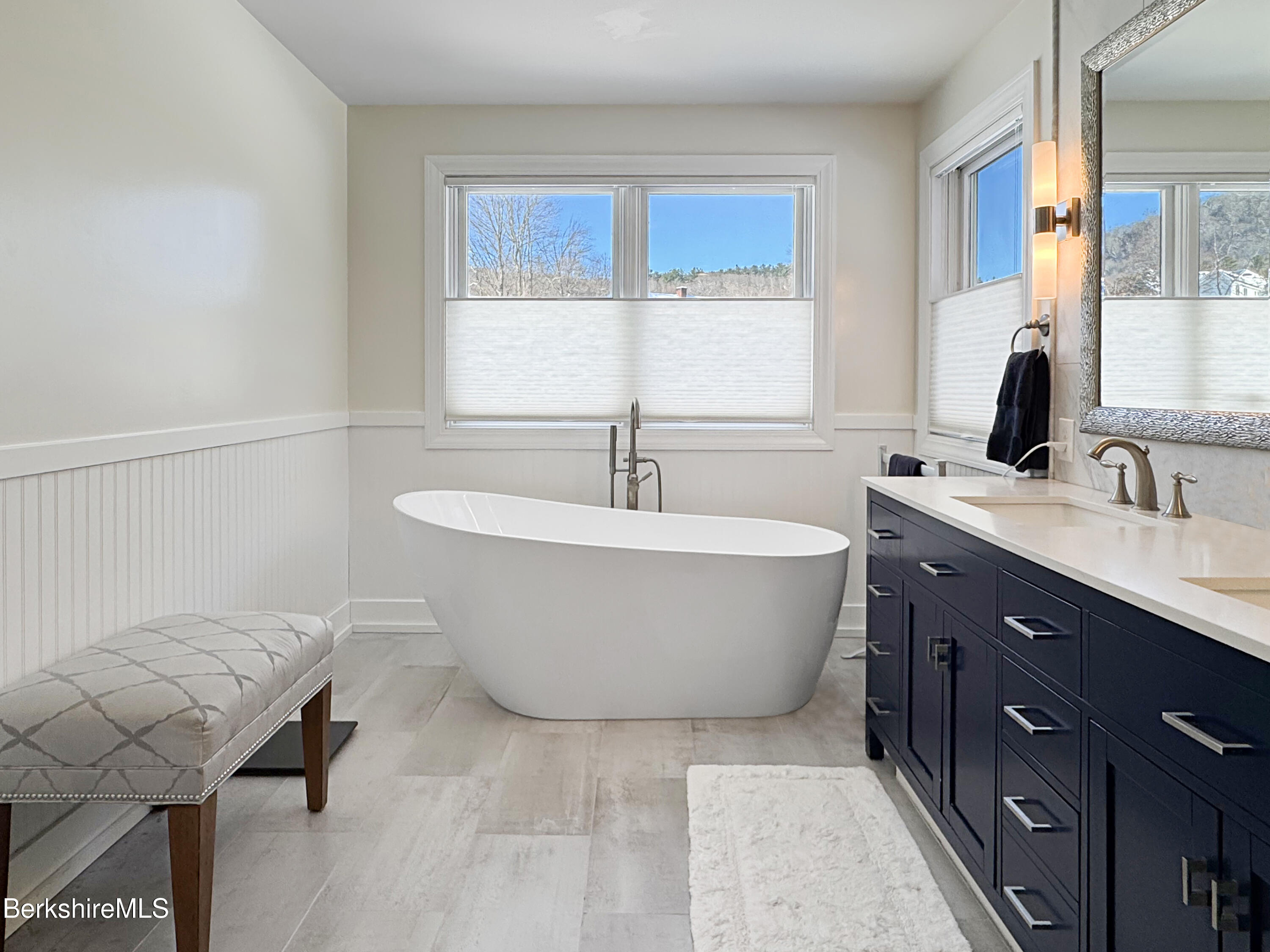 5 Eastbrook Lane Pittsfield, MA 01201 - Photo 29 of 43 a bathroom with a bathtub and a sink