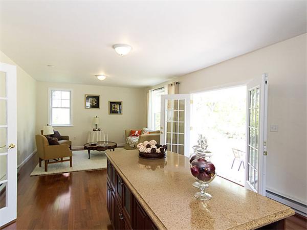 28 Estabrook Road Lexington, MA 02421 - Photo 7 of 17