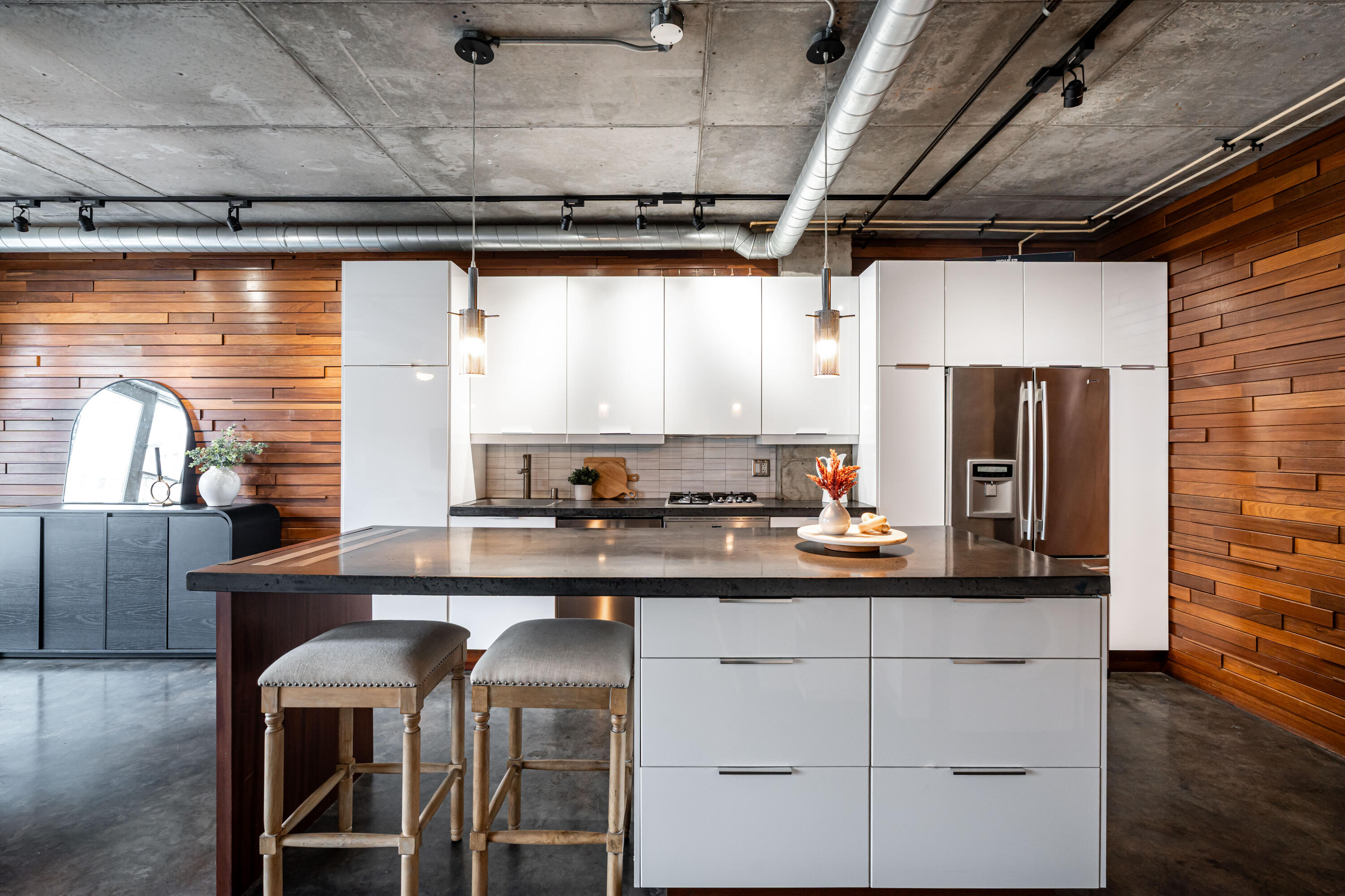 102 North Water Street, Unit 212 Milwaukee, WI 53202 - Photo 11 of 44 Kitchen