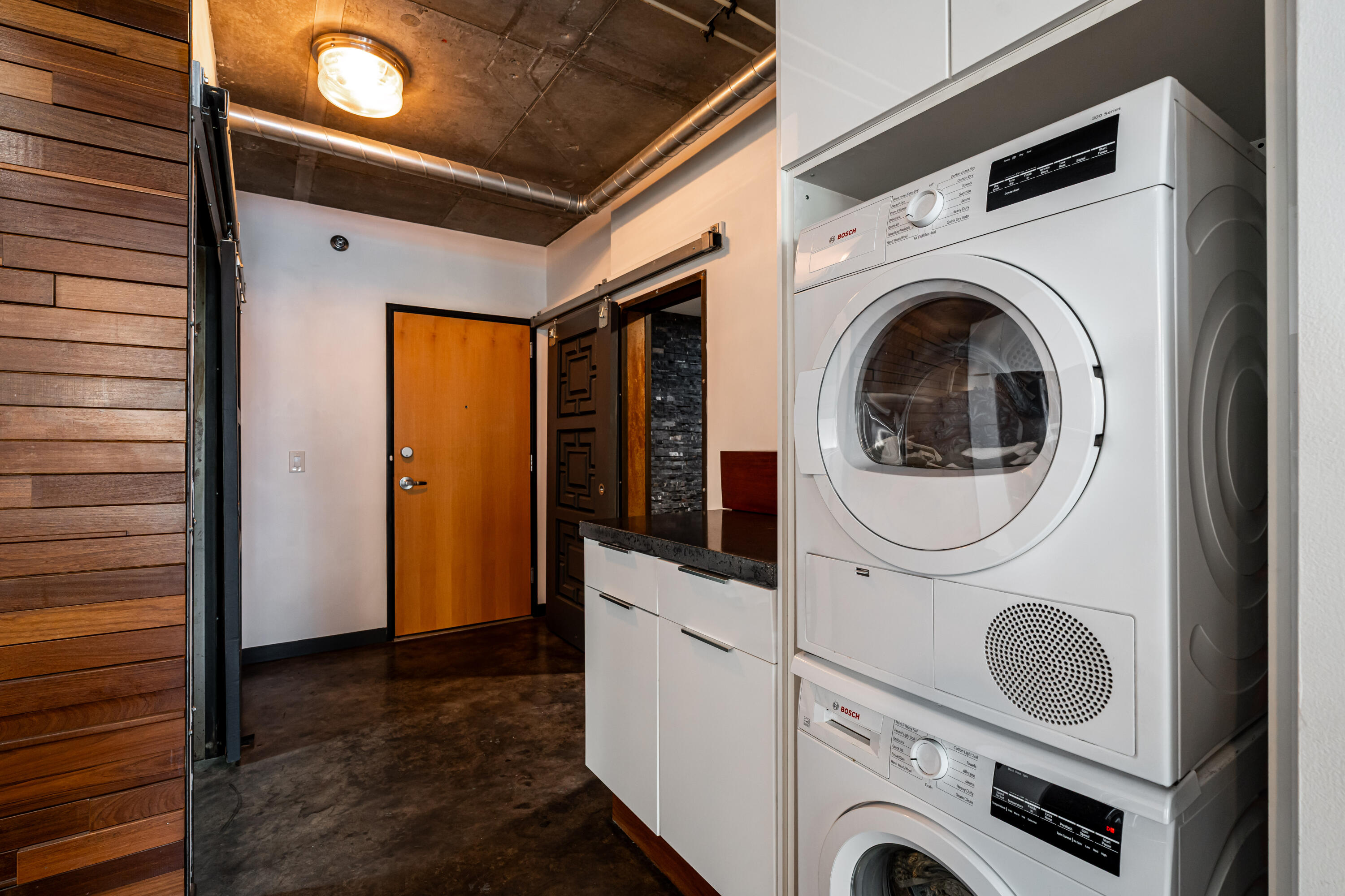 102 North Water Street, Unit 212 Milwaukee, WI 53202 - Photo 19 of 44 Kitchen/ Laundry