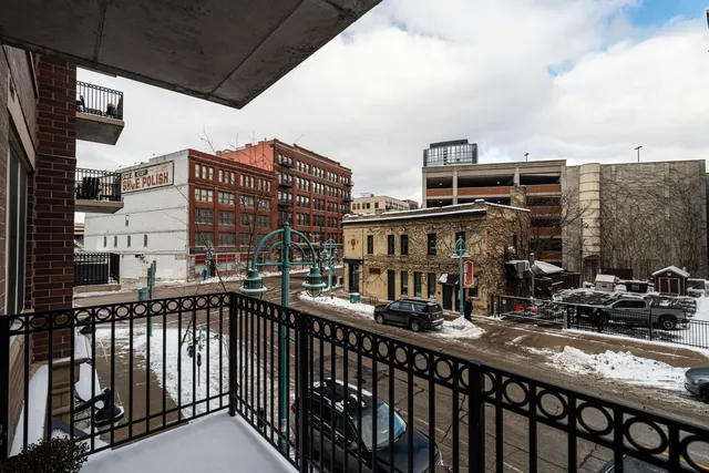 $345,000 | 102 North Water Street, Unit 212, Milwaukee, WI 53202