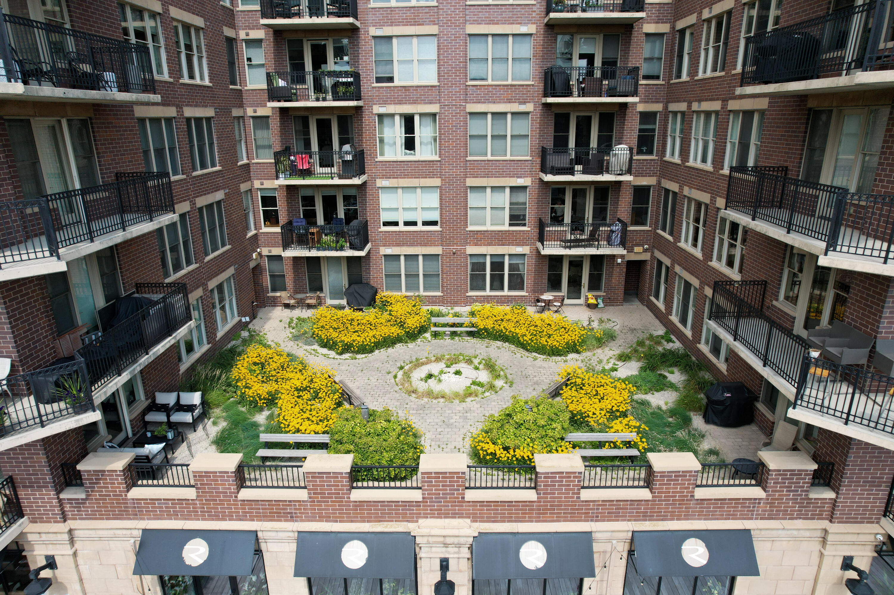 102 North Water Street, Unit 212 Milwaukee, WI 53202 - Photo 35 of 44 Courtyard