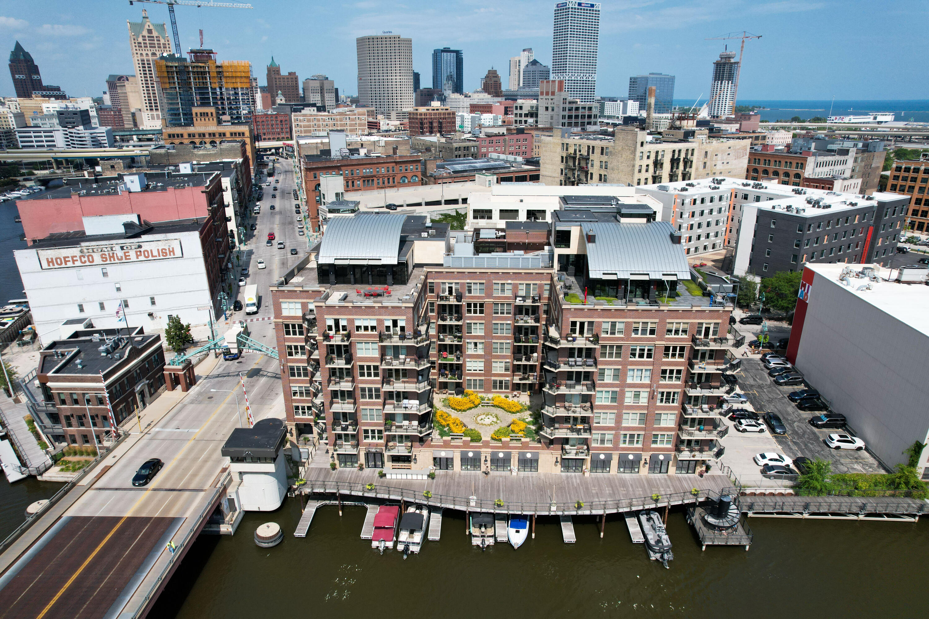 102 North Water Street, Unit 212 Milwaukee, WI 53202 - Photo 36 of 44 Exterior of Building