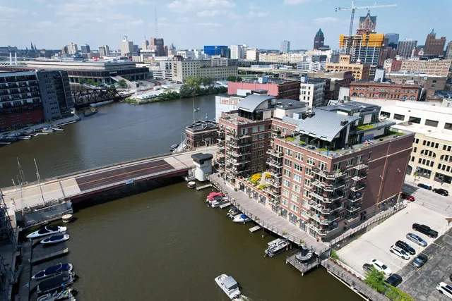 $345,000 | 102 North Water Street, Unit 212, Milwaukee, WI 53202