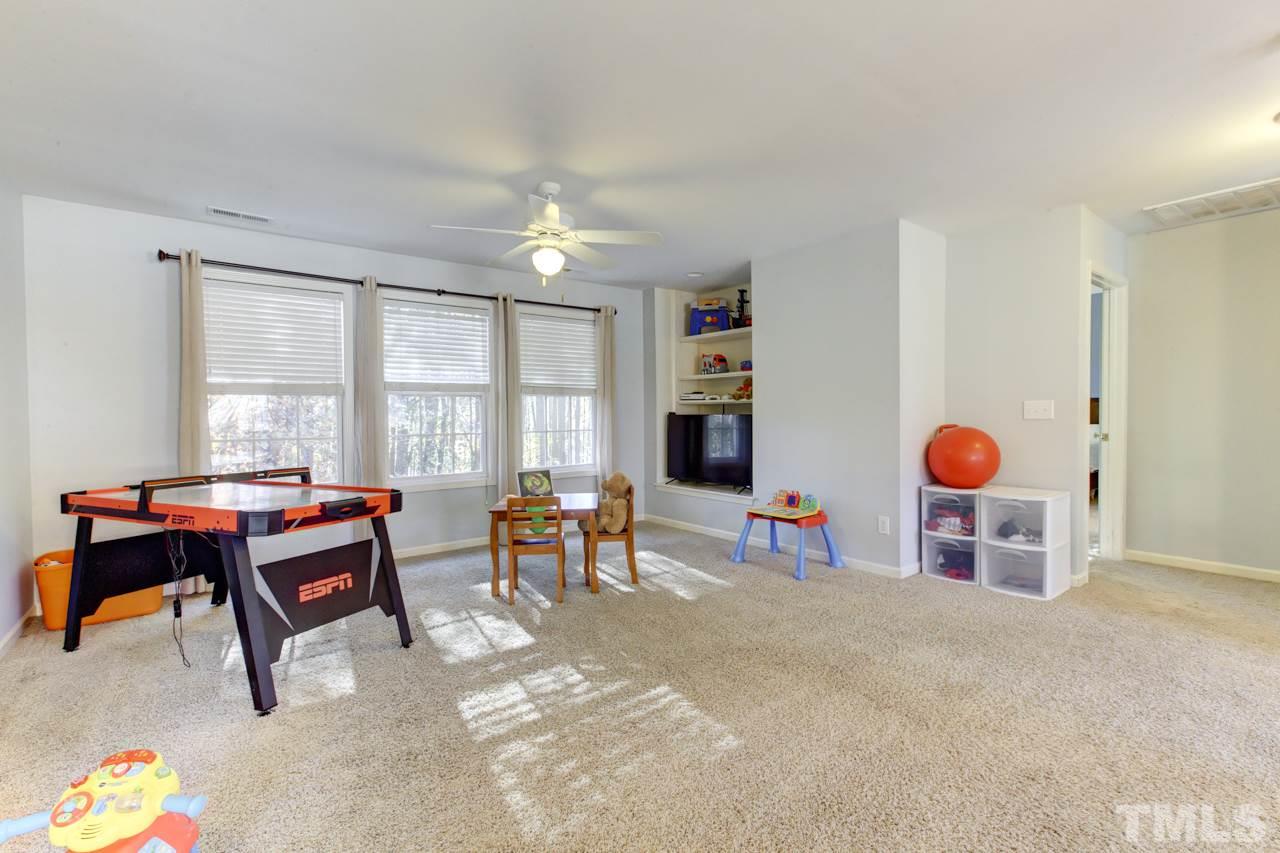 18 Pinestraw Way Durham, NC 27713 - Photo 15 of 25 Gallery Image 15