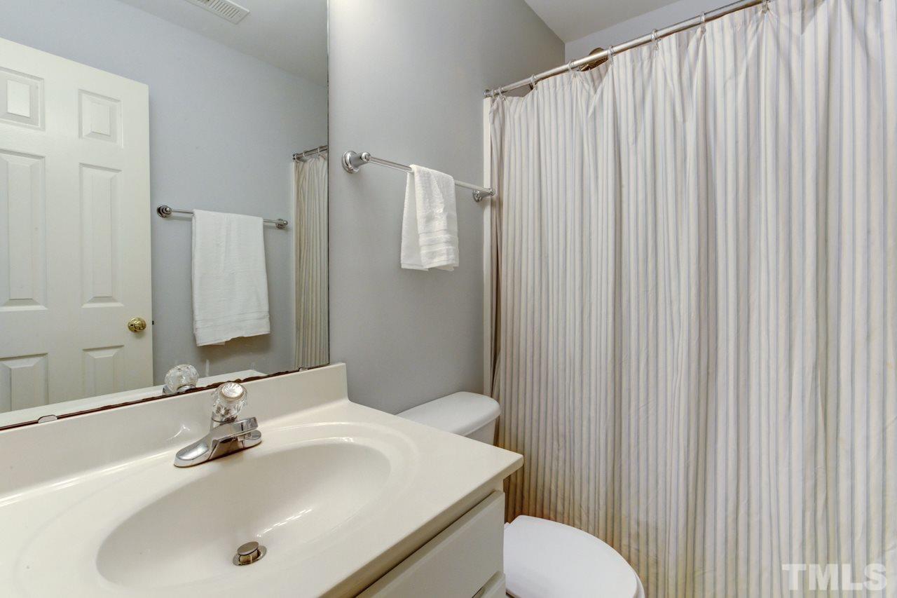 18 Pinestraw Way Durham, NC 27713 - Photo 20 of 25 Gallery Image 20