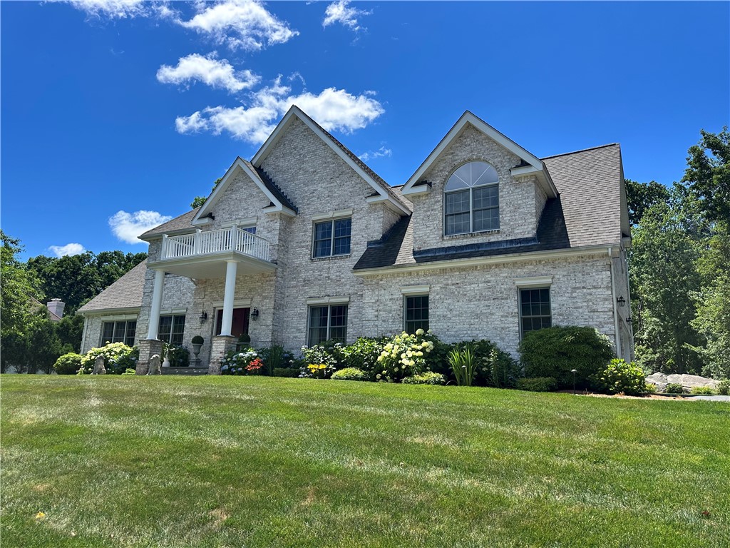 13 West Butterfly Way Lincoln, RI 02865 - Photo 1 of 49