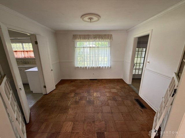 381 Enfield Road Dayton, OH 45459 - Photo 6 of 16 Gallery Image 6