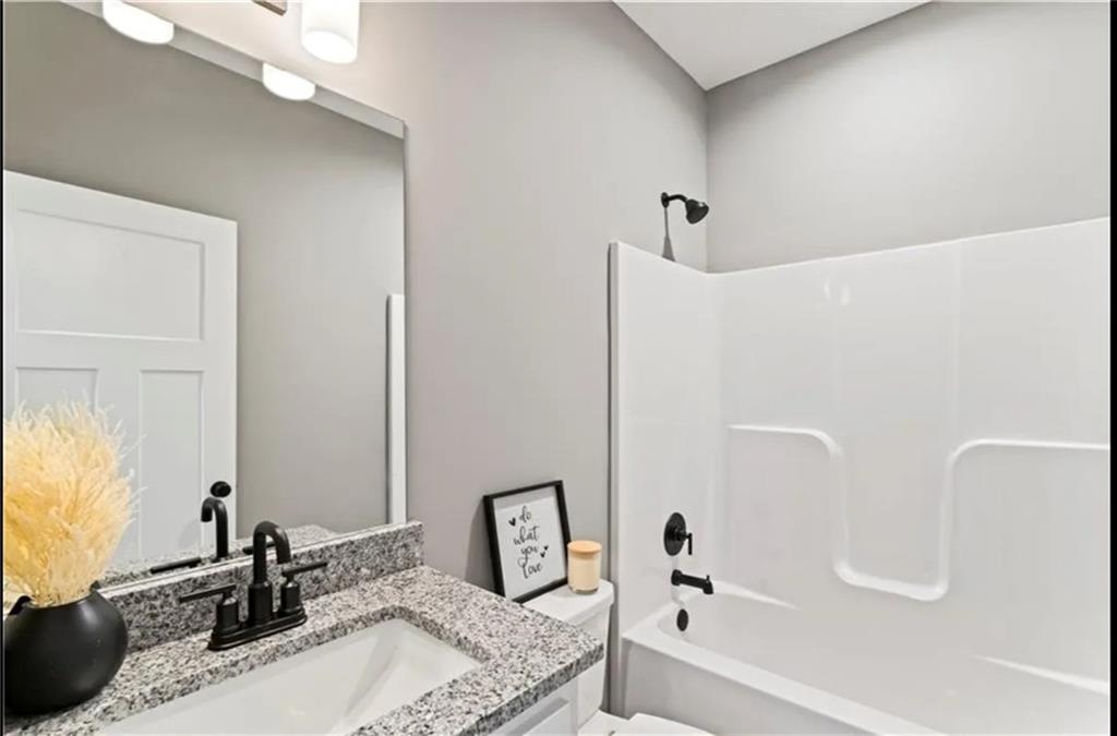 511 South Callie Road Bates City, MO 64011 - Photo 12 of 14