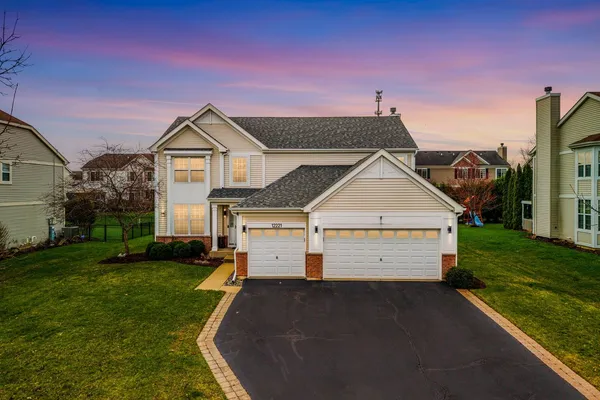 $575,000 | 12221 Sinnett Street, Huntley, IL 60142