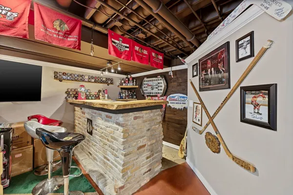 $575,000 | 12221 Sinnett Street, Huntley, IL 60142