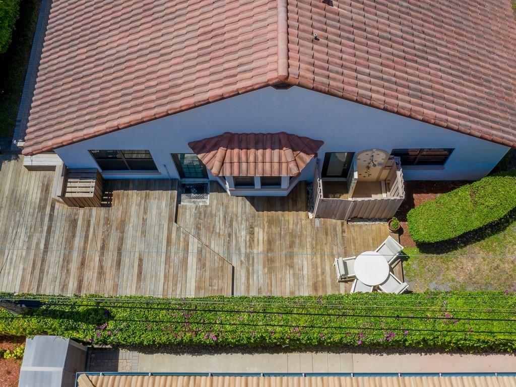 27 Sailfish Lane Ocean Ridge, FL 33435 - Photo 3 of 40 003_Aerial Deck