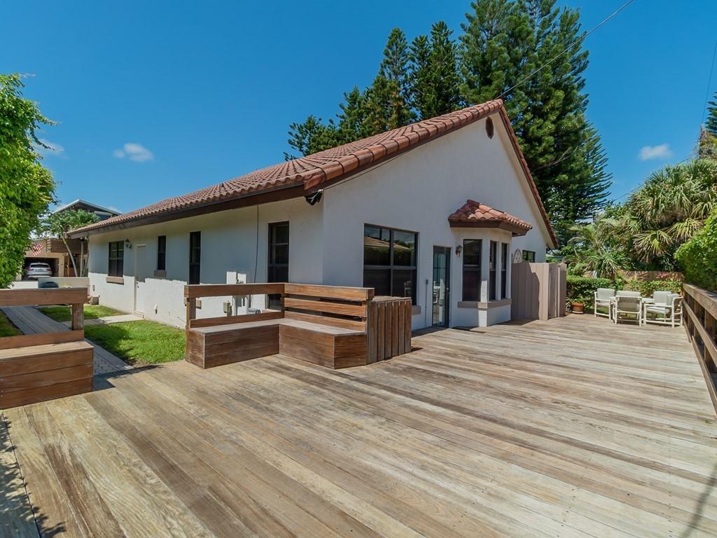 27 Sailfish Lane Ocean Ridge, FL 33435 - Photo 10 of 40 010_Full Deck View