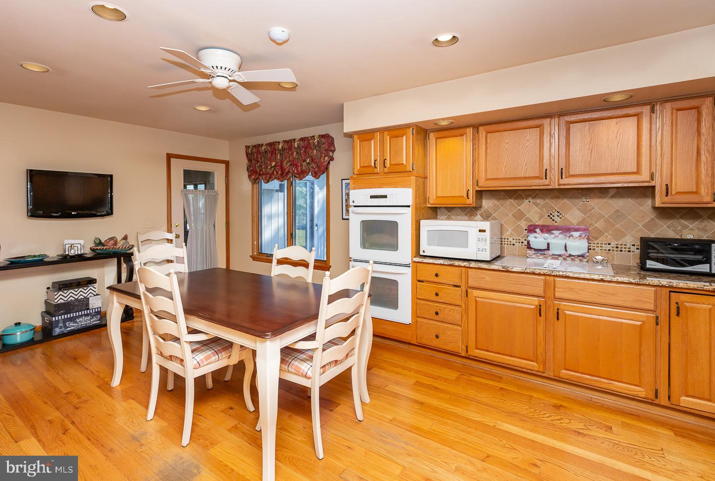 718 Fox Hollow Road Lower Gwynedd, PA 19002 - Photo 22 of 44