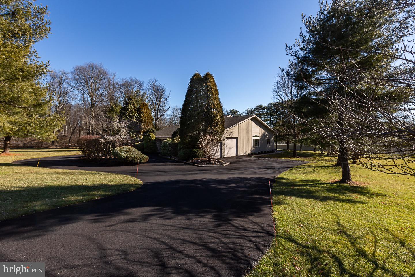 718 Fox Hollow Road Lower Gwynedd, PA 19002 - Photo 5 of 44