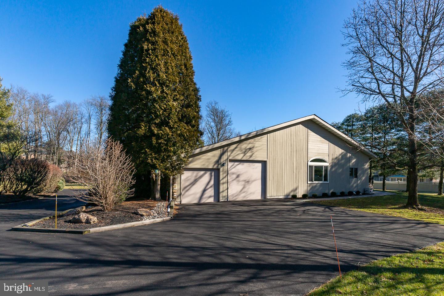 718 Fox Hollow Road Lower Gwynedd, PA 19002 - Photo 6 of 44