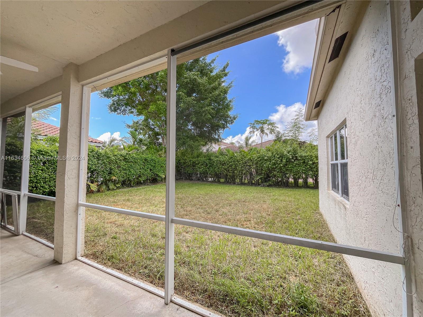 1535 Elm Grove Road Weston, FL 33327 - Photo 19 of 42