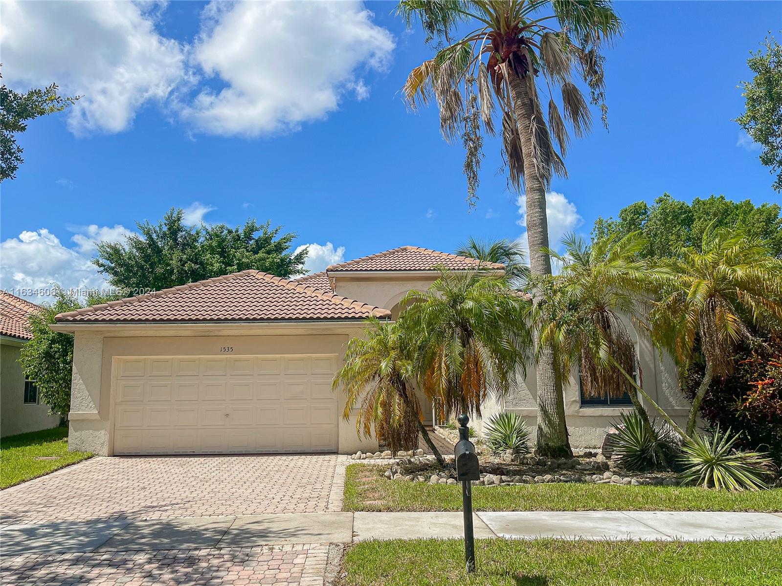 1535 Elm Grove Road Weston, FL 33327 - Photo 2 of 42