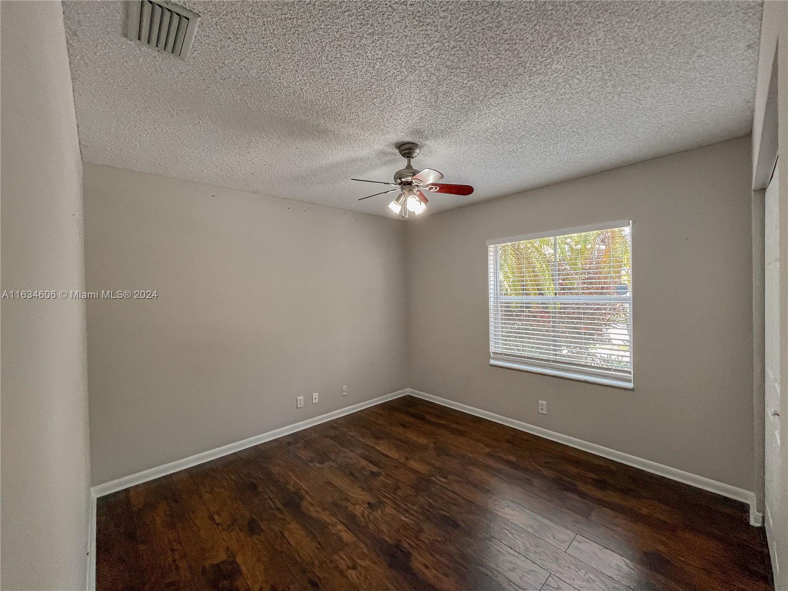 1535 Elm Grove Road Weston, FL 33327 - Photo 25 of 42