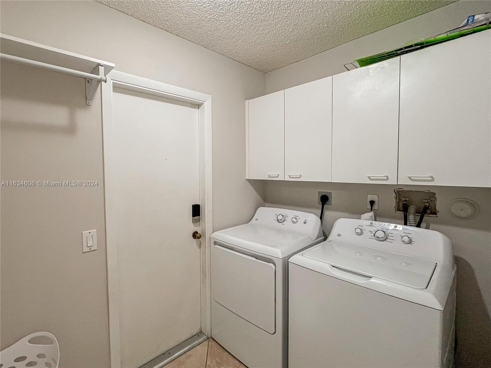 1535 Elm Grove Road Weston, FL 33327 - Photo 34 of 42