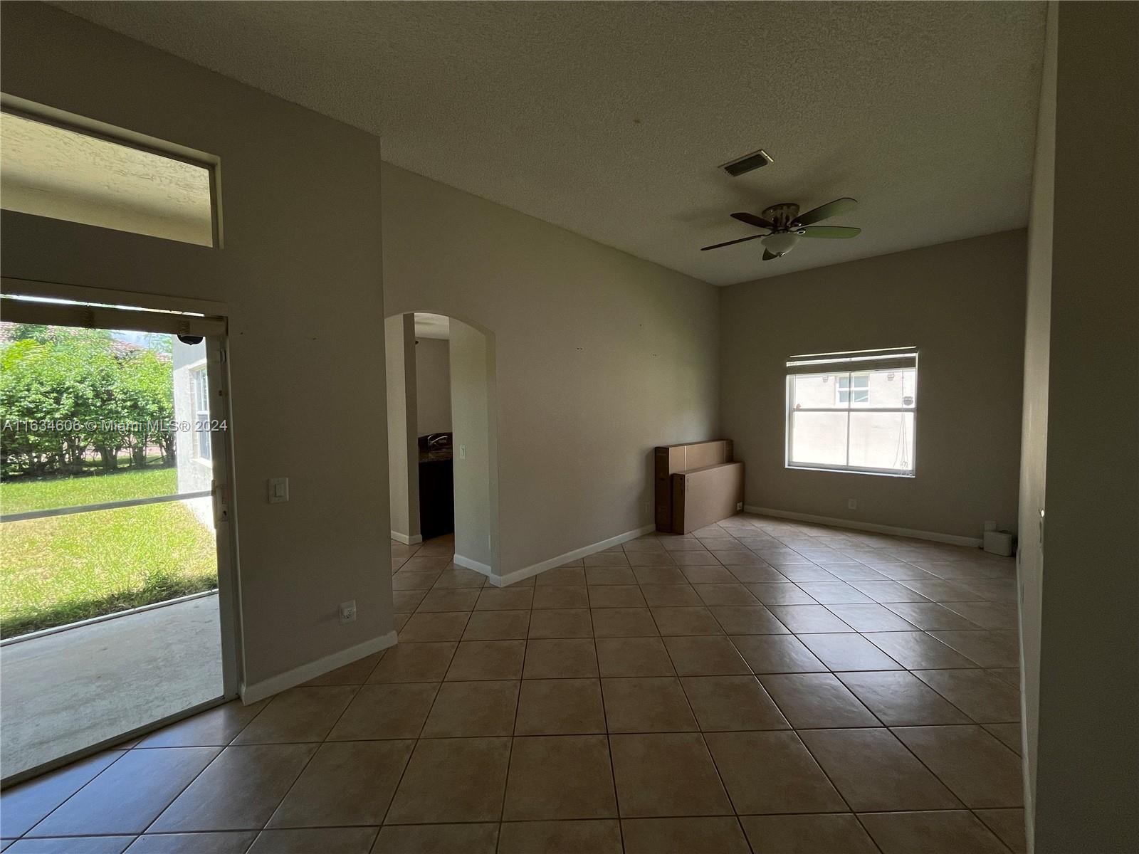 1535 Elm Grove Road Weston, FL 33327 - Photo 37 of 42