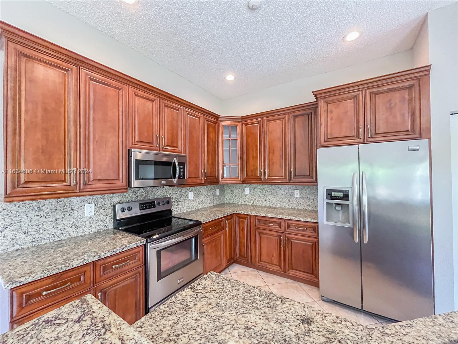 1535 Elm Grove Road Weston, FL 33327 - Photo 6 of 42