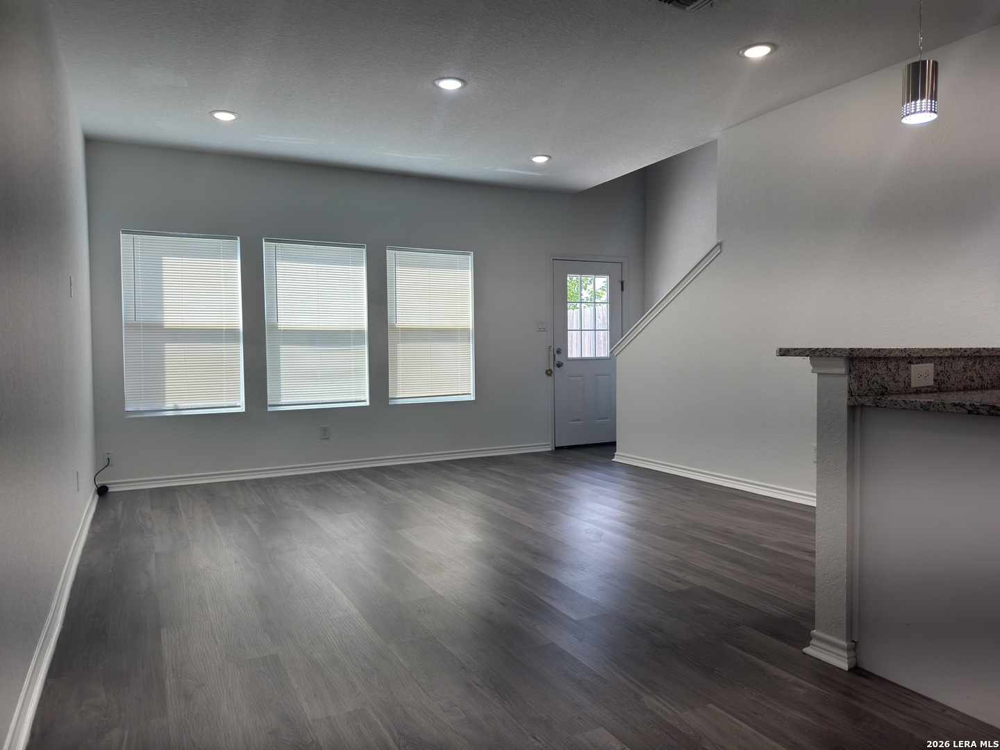 6942 Crestway Road, Unit 2 San Antonio, TX 78239 - Photo 6 of 26