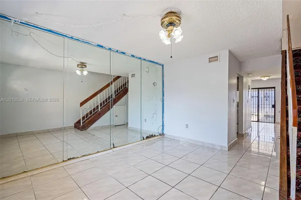 $249,000 | 2331 West 66th Place, Unit 201, Hialeah, FL 33016