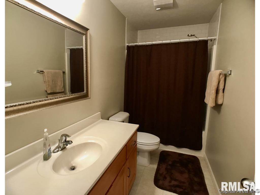 4803 Savoy Drive Springfield, IL 62711 - Photo 15 of 20 Gallery Image 15