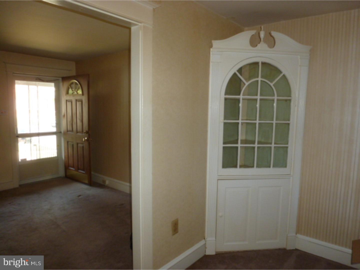 1526 Gregg Street Reading, PA 19607 - Photo 4 of 21 Dining Room
