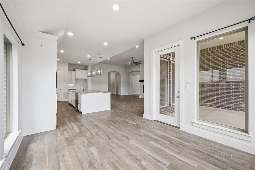 1617 Cygnet Court Van Alstyne, TX 75495 - Photo 12 of 39