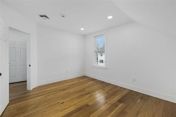 $2,500 | 30 Cypress Street, Unit 3, Providence, RI 02906