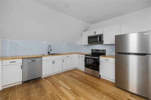 $2,500 | 30 Cypress Street, Unit 3, Providence, RI 02906
