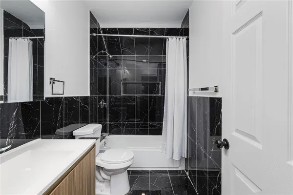 $2,500 | 30 Cypress Street, Unit 3, Providence, RI 02906