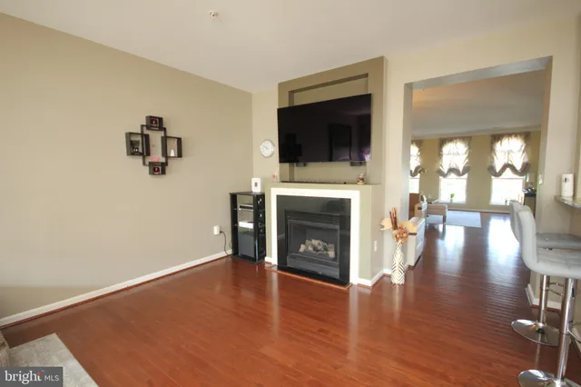 $534,900 | 14211 St Germain Drive, Unit 26, Centreville, VA 20121