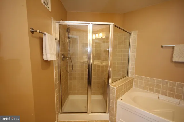 $534,900 | 14211 St Germain Drive, Unit 26, Centreville, VA 20121