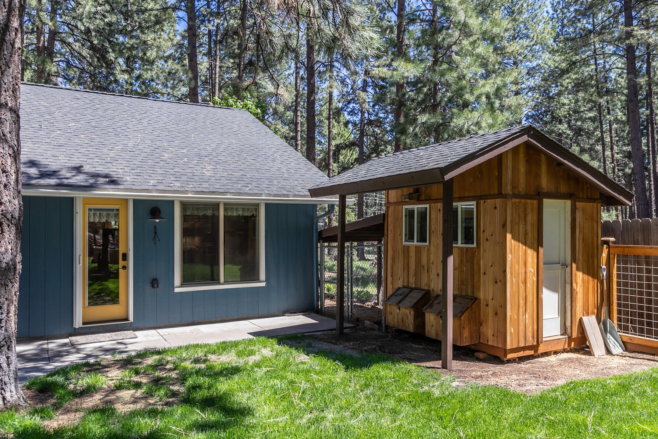 19175 Kiowa Road Bend, OR 97702 - Photo 24 of 44 It's like a resort for chickens! Door is on timer to open and close at sunrise and sunset.