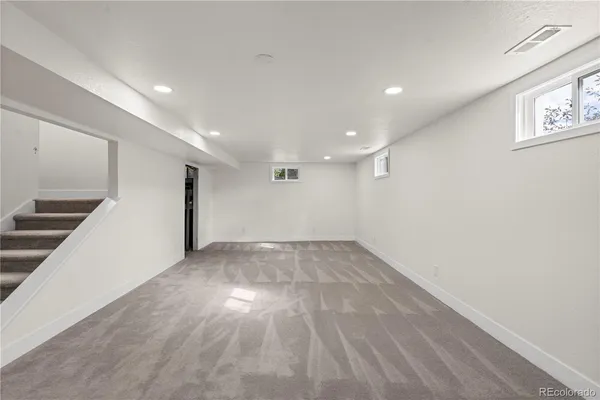 a view of empty room