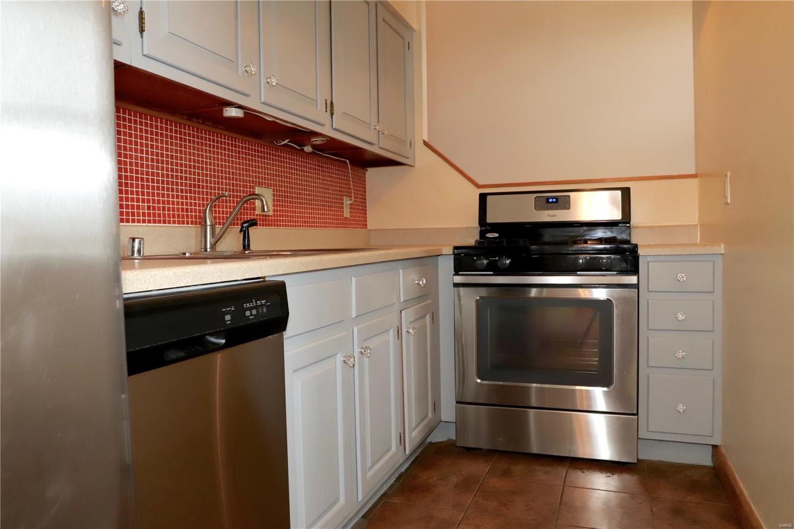 815 Rutger Street St. Louis, MO 63104 - Photo 8 of 27