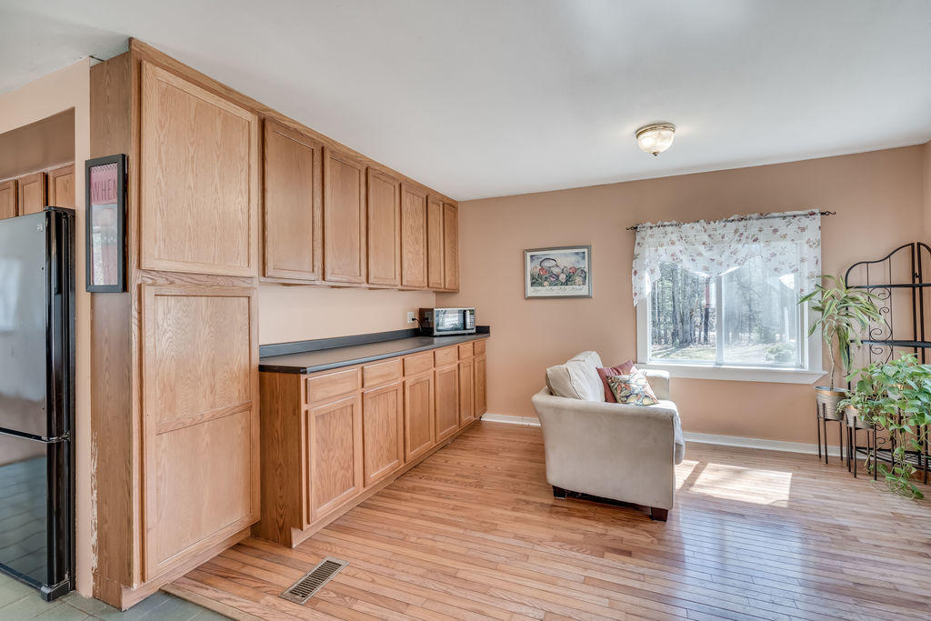 102 Ross Road Old Orchard Beach, ME 04064 - Photo 6 of 39 102 Ross Rd
