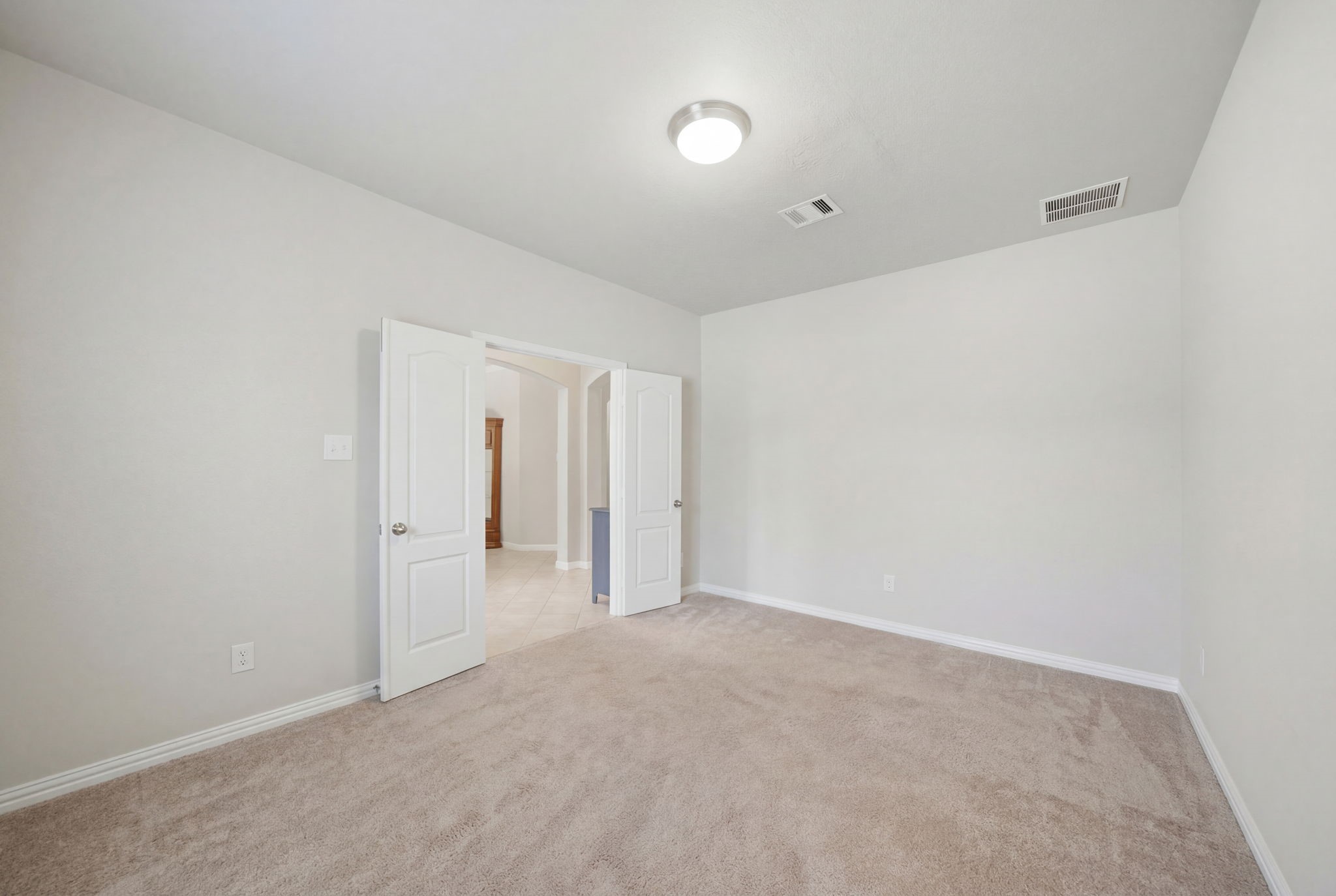 7618 Willow School Drive Spring, TX 77389 - Photo 6 of 19 a view of an empty room
