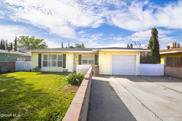$285,000 | 2026 Shasta Street, Mojave, CA 93501