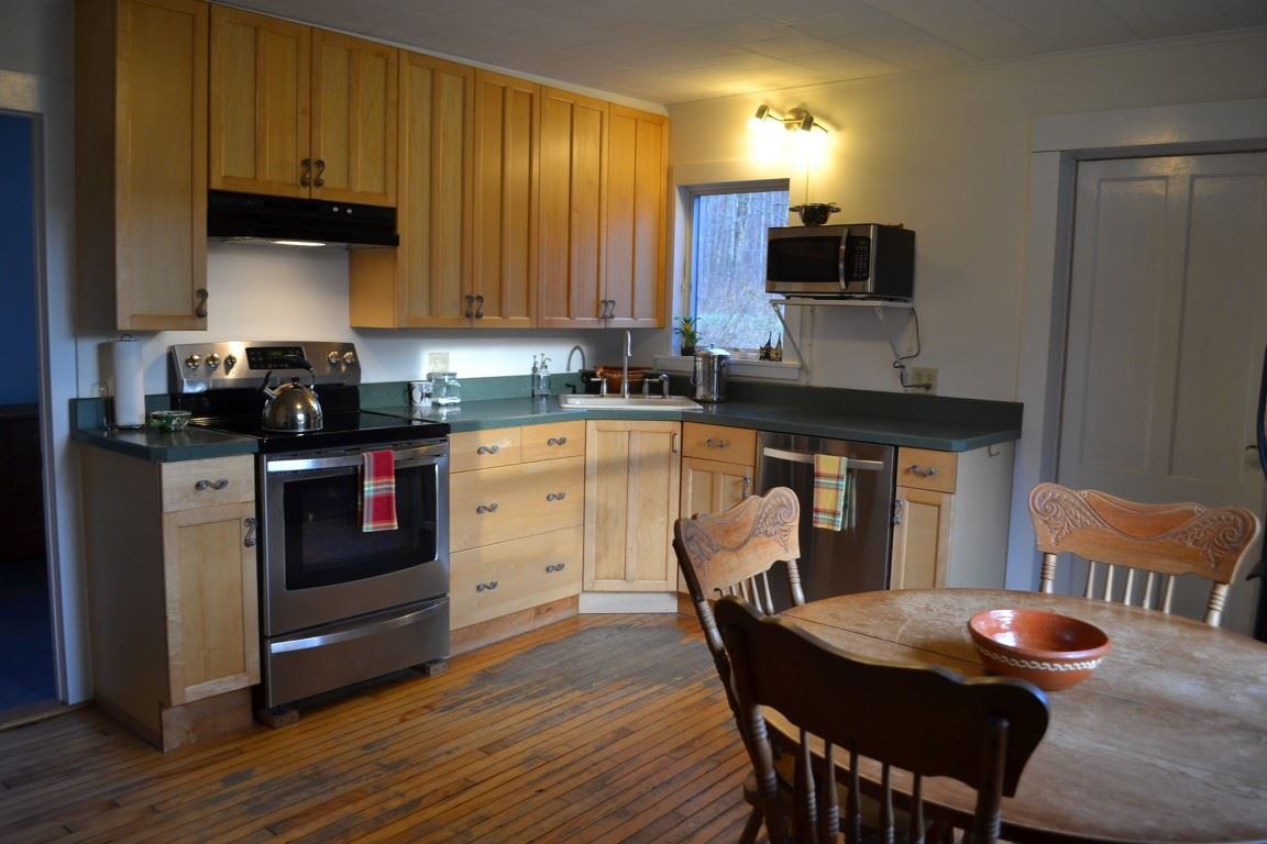 8598 County Road Calais, VT 05640 - Photo 4 of 38