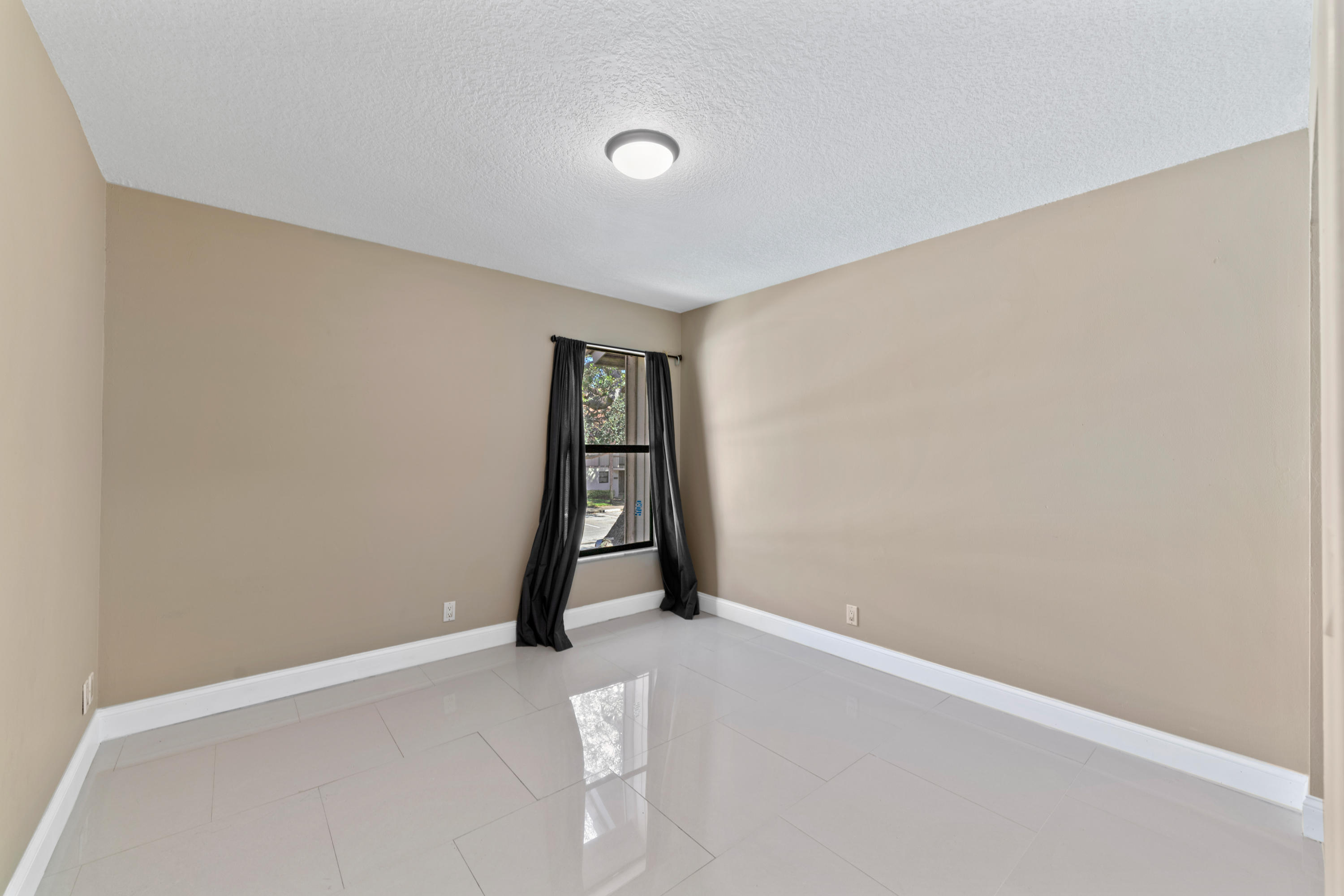 3129 Millwood Terrace, Unit 2340 Boca Raton, FL 33431 - Photo 10 of 29 Bedroom #2